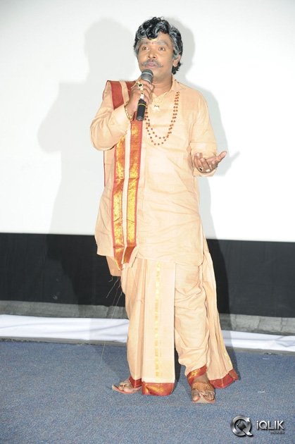 Kobbari-Matta-Movie-Motion-Poster-Launch